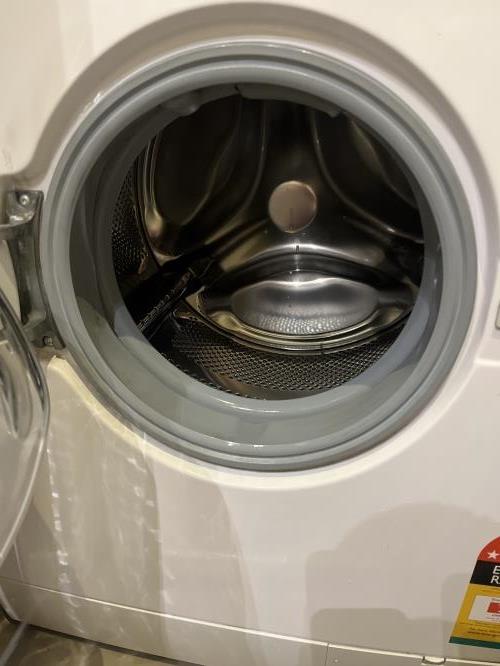 Second-hand Bosch 7kg Front Load Washing Machine - Photo 2)