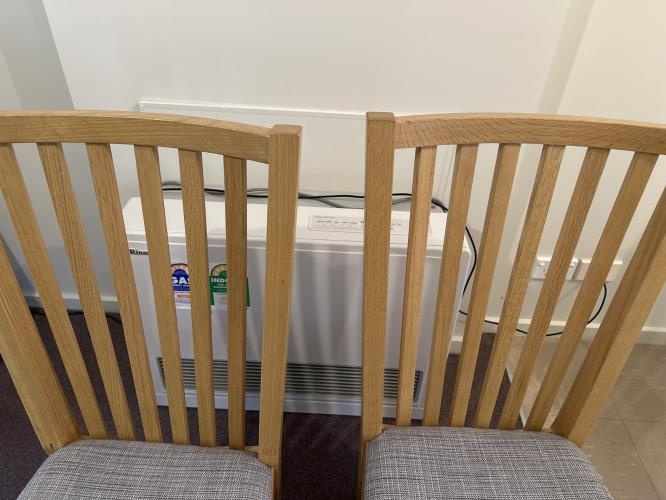 Second-hand Set of 2 Dining Chairs - Photo 2)