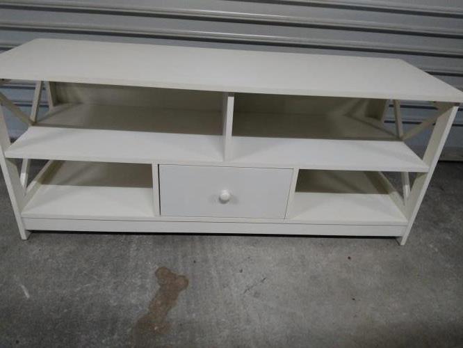 Second-hand Entertainment Unit - Photo 2)