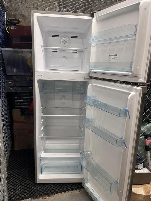 Second-hand Lemair 269L Top Mount Fridge - Photo 2)
