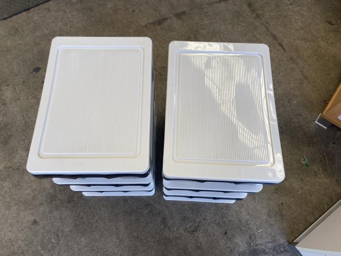 Second-hand Set of 2 Plastic Storage Drawers - Photo 2)