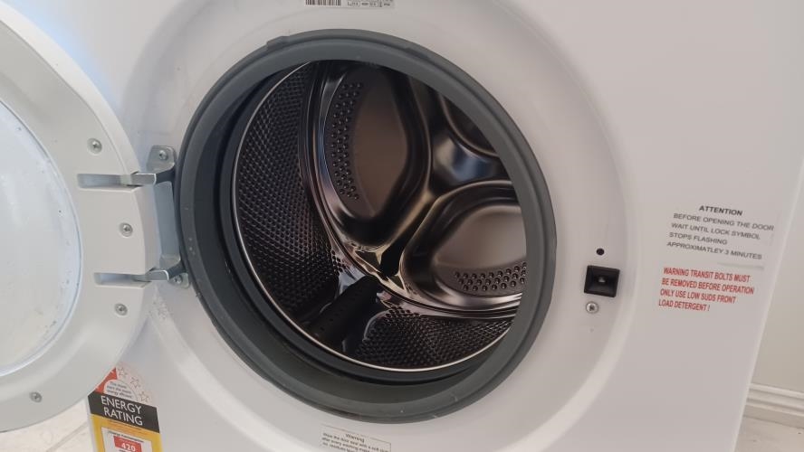 Second-hand Euromaid 7kg Front Load Washing Machine - Photo 2)
