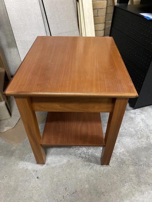 Second-hand Bedside Table - Photo 2)
