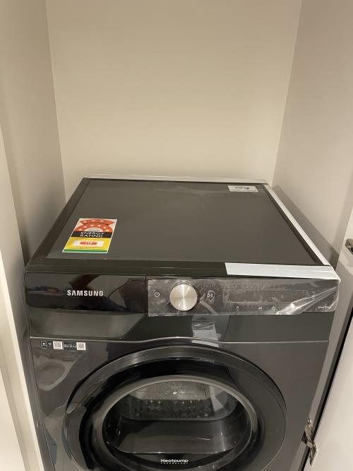 Second-hand Samsung 8kg Dryer - Photo 2)