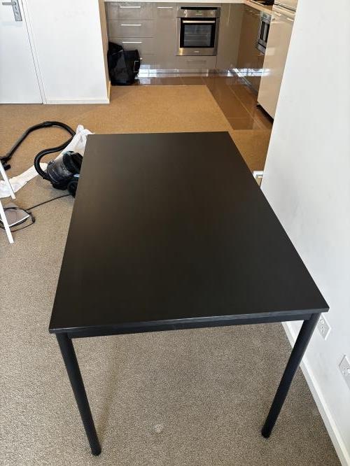 Second-hand IKEA Dining Table (no chairs) - Photo 2)