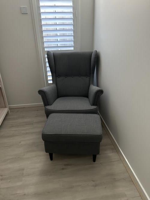 Second-hand IKEA Chair and Ottoman - Photo 2)