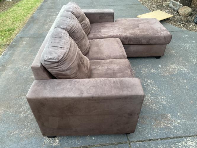 Second-hand L-Shape Couch - Photo 2)