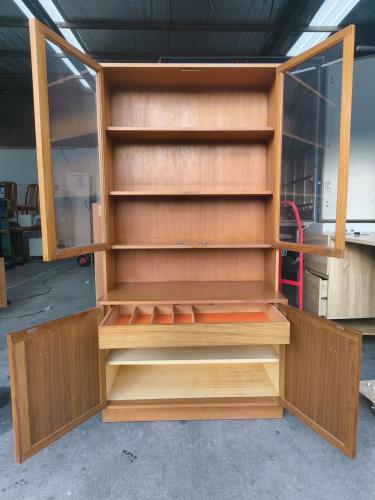 Second-hand Bookshelf / Cabinet - Photo 2)