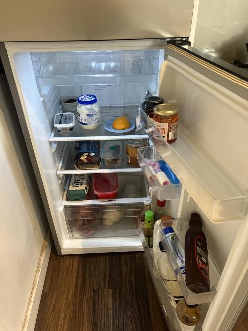 Second-hand Hisense 350L Top Mount Fridge - Photo 2)