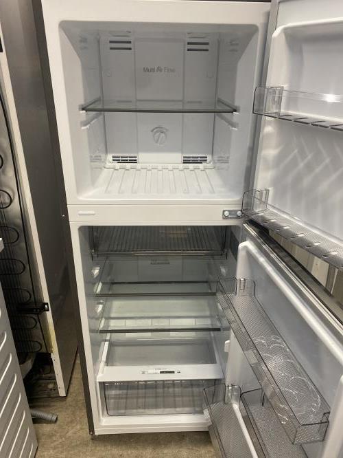 Second-hand Chiq 202L Top Mount Fridge - Photo 2)