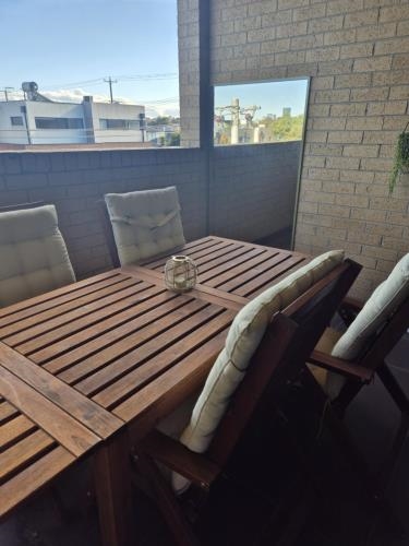 Second-hand Outdoor Setting with 4 Chairs - Photo 2)
