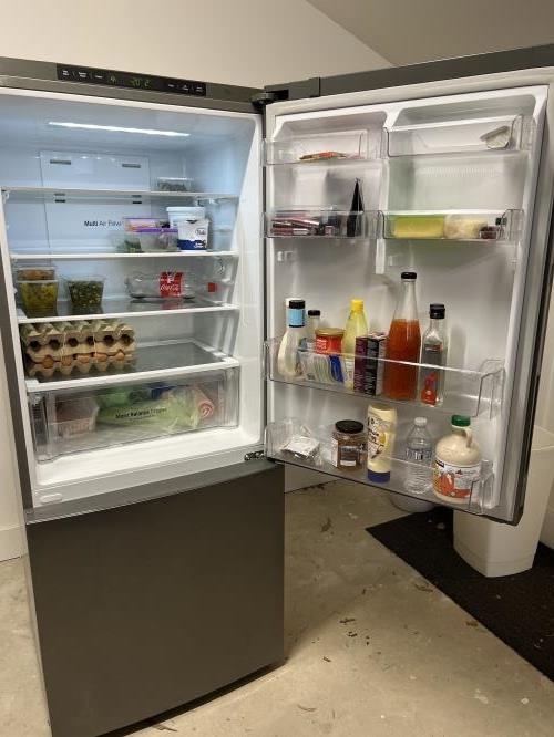 Second-hand LG 450L Bottom Mount Fridge - Photo 2)