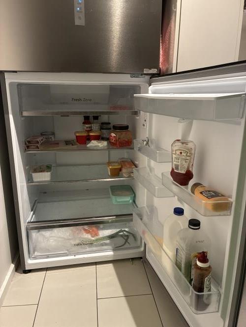 Second-hand Hisense 496L Top Mount Fridge - Photo 2)