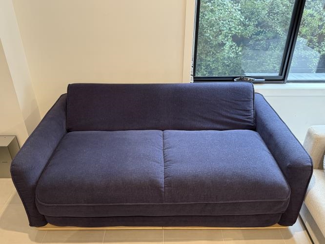 Second-hand Koala Sofa Bed - Photo 2)