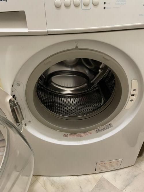 Second-hand Simpson 5.5kg Front Load Washing Machine - Photo 2)