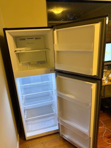 Second-hand Kogan 236L Top Mount Fridge - Photo 2)
