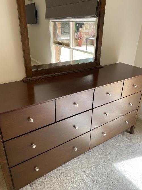 Second-hand Chest of Drawers with Mirror - Photo 2)