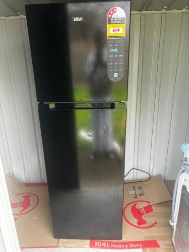 Second-hand Solt 266L Top Mount Fridge - Photo 2)