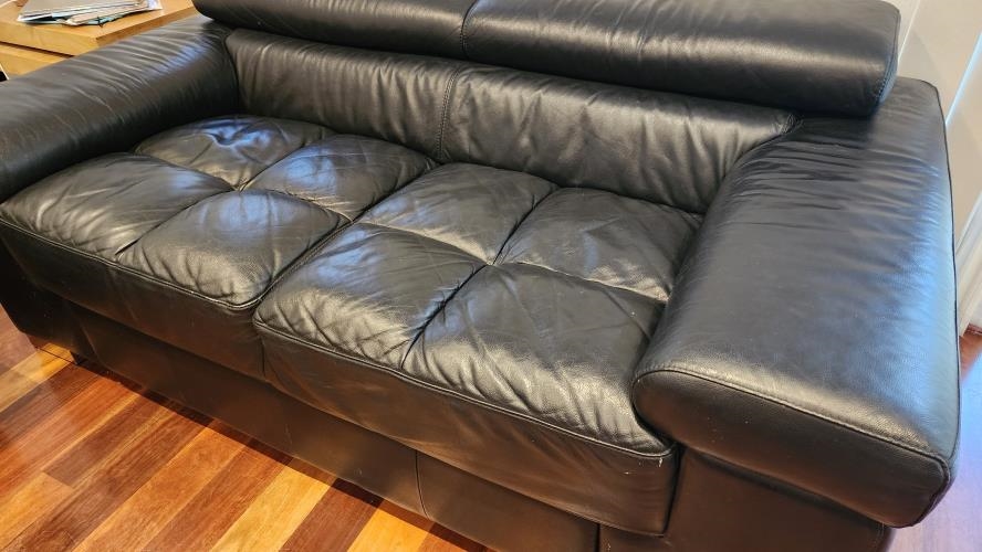 Second-hand Two Seater Sofa - Photo 2)