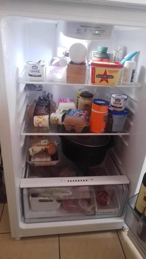 Second-hand Euromaid 311L Top Mount Fridge - Photo 2)