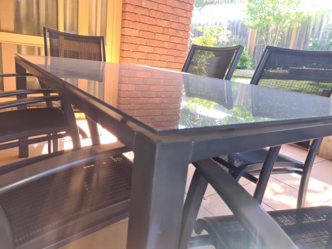 Second-hand Outdoor Table with 6 Chairs - Photo 2)