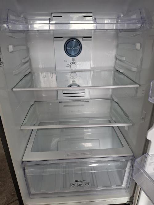 Second-hand Samsung 400L Top Mount Fridge - Photo 2)