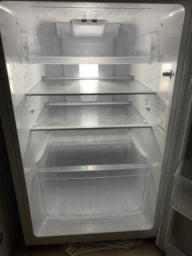 Second-hand Westinghouse 231L Top Mount Fridge - Photo 2)