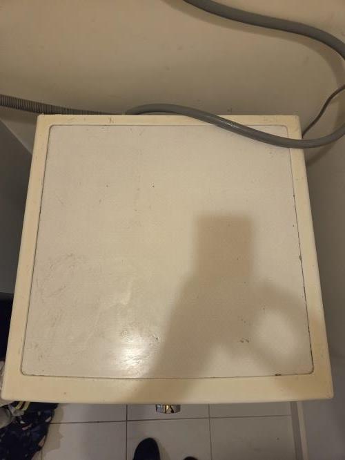 Second-hand Samsung 7.5kg Front Load Washing Machine - Photo 2)