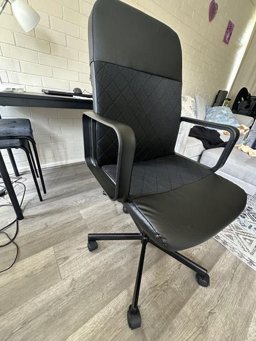 Second-hand IKEA Office Swivel Chair - Photo 2)