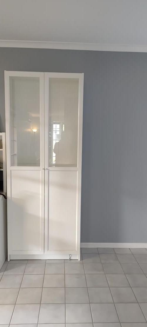 Second-hand IKEA Cabinet - Photo 2)