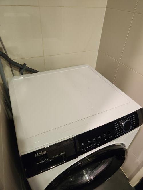 Second-hand Haier 7.5kg Front Load Washing Machine - Photo 2)