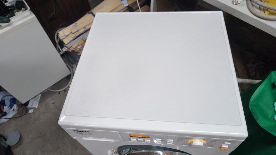 Second-hand Miele 5.5kg / 2.5kg Washer-Dryer Combo - Photo 2)