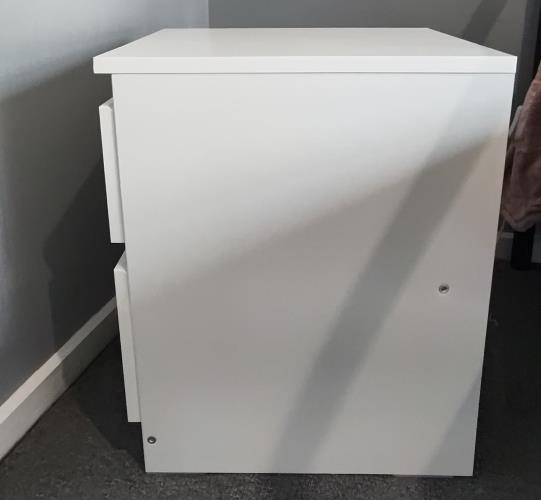 Second-hand IKEA Bedside Table - Photo 2)