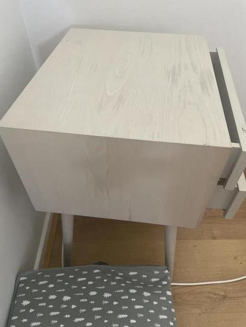 Second-hand Pair of Bedside Tables - Photo 2)