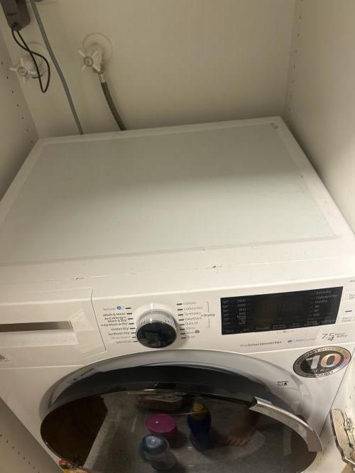 Second-hand Beko 7.5kg / 4kg Washer-Dryer Combo - Photo 2)