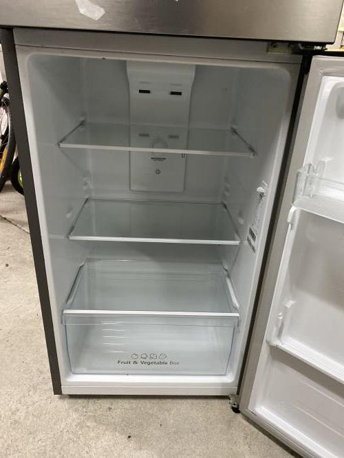 Second-hand Hisense 203L Top Mount Fridge - Photo 2)