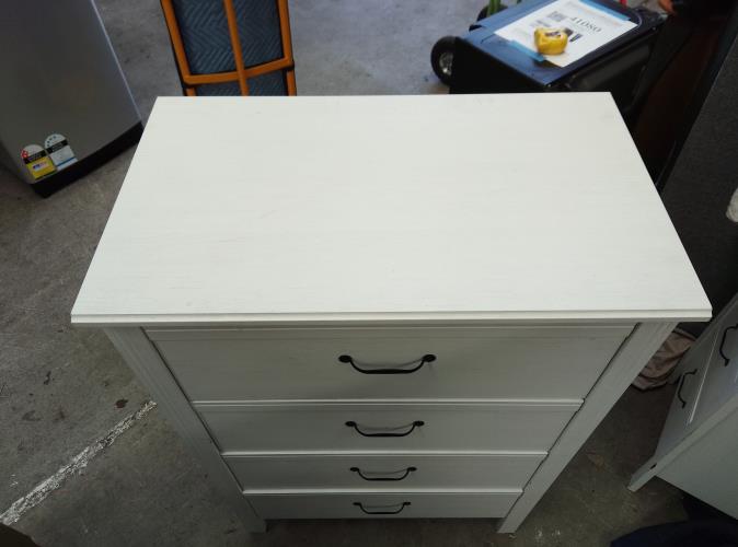 Second-hand Chest of 4 Drawers - Photo 2)