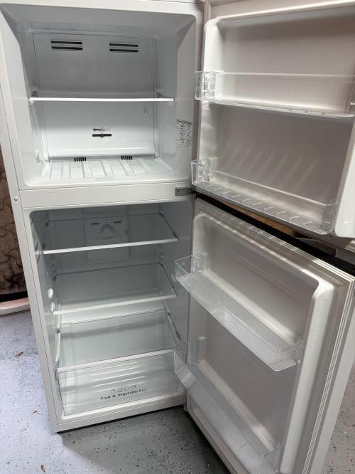 Second-hand Hisense 205L Top Mount Fridge - Photo 2)