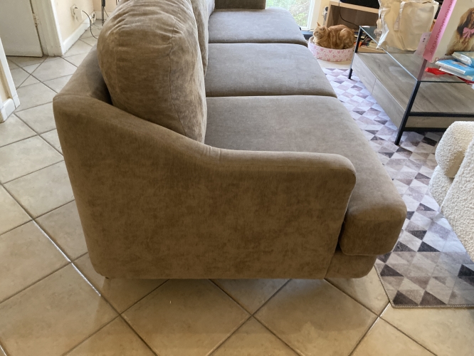 Second-hand Three Seater Sofa - Photo 2)