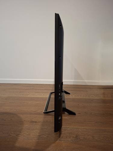 Second-hand Panasonic 65\" Smart TV - Photo 2)