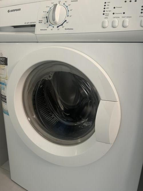 Second-hand Simpson 7kg Front Load Washing Machine - Photo 2)