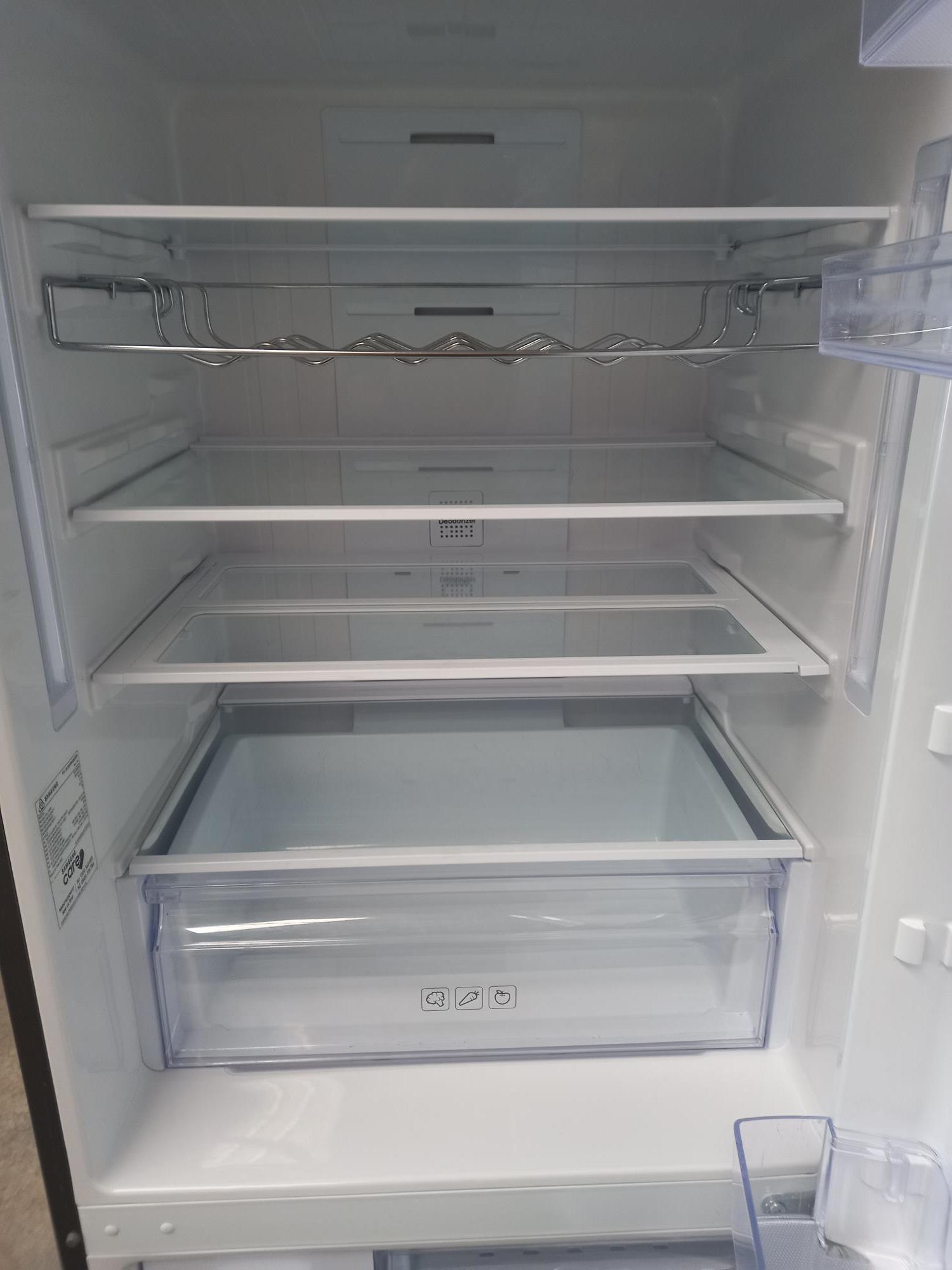 Second-hand Samsung 458L Bottom Mount Fridge - Photo 2)