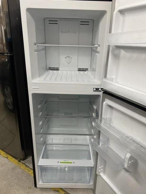 Second-hand Chiq 202L Top Mount Fridge - Photo 2)