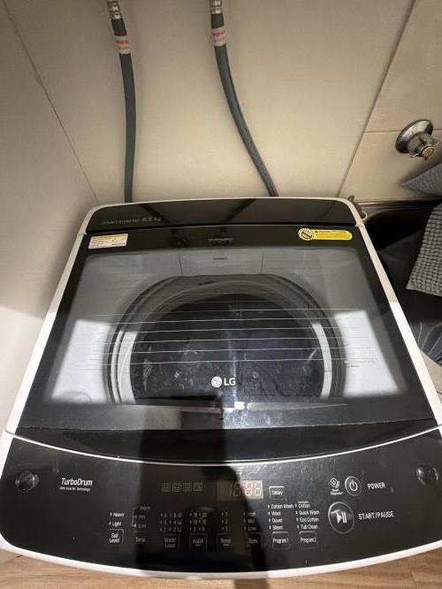 Second-hand LG 6.5kg Top Load Washing Machine - Photo 2)