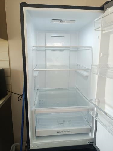 Second-hand Solt 325L Bottom Mount Fridge - Photo 2)