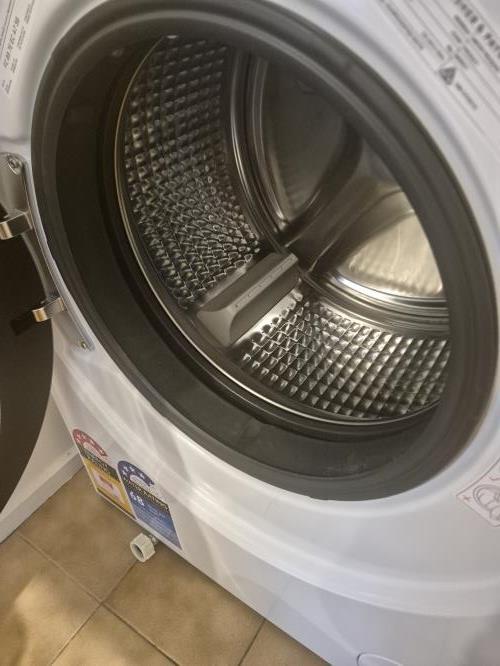 Second-hand Fisher & Paykel 8kg Front Load Washing Machine - Photo 2)