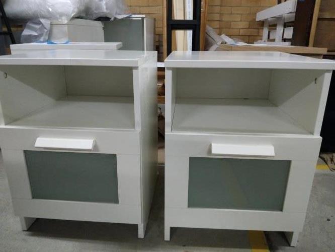 Second-hand Set of 2 Bedside Tables - Photo 2)