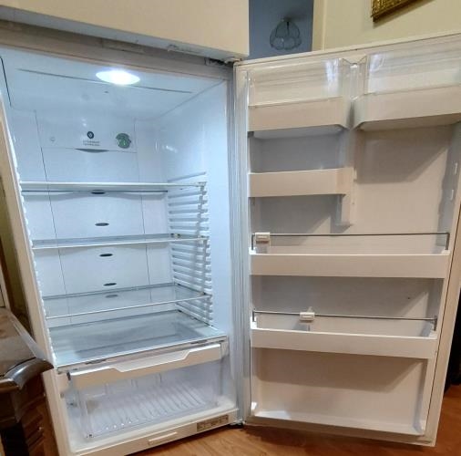 Second-hand Fisher & Paykel 380L Top Mount Fridge - Photo 2)
