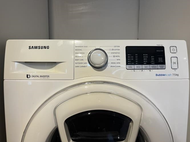 Second-hand Samsung 7.5kg Front Load Washing Machine - Photo 2)