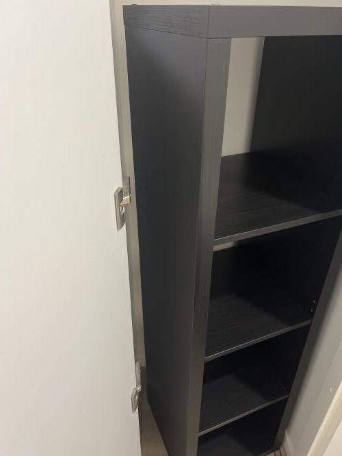 Second-hand IKEA Bookshelf - Photo 2)
